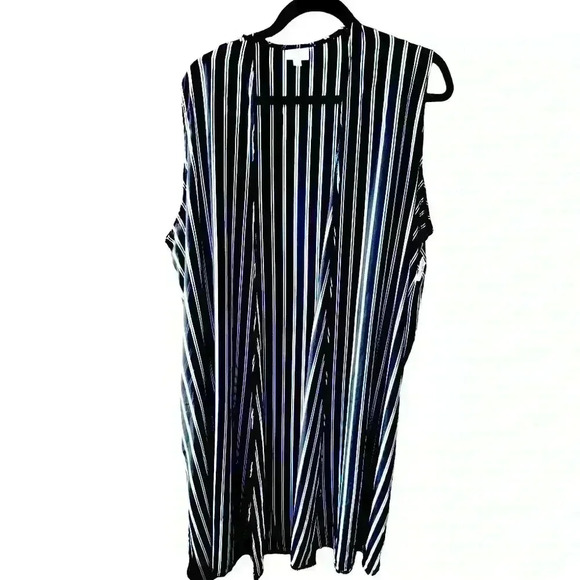 Lularoe Xl‎ Black silky Joy vest with white vertical stripes! So cute! NWT. - Picture 1 of 3